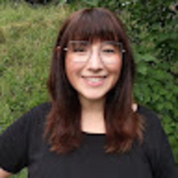 Meet your Posher, Émilie - Picture 1 of 1